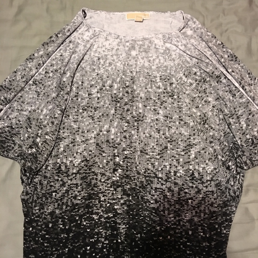 Micheal Kors top